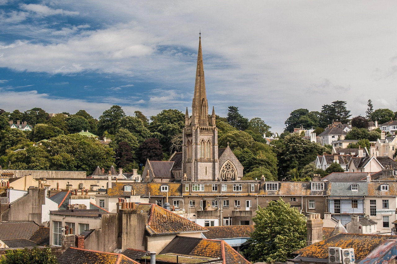 guaranteed rent scheme uk